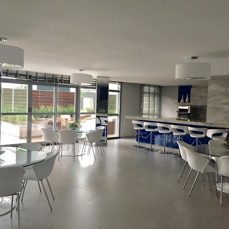 Estudio Moderno Com Linda Vista Para A Serra Κουριτίμπα Εξωτερικό φωτογραφία