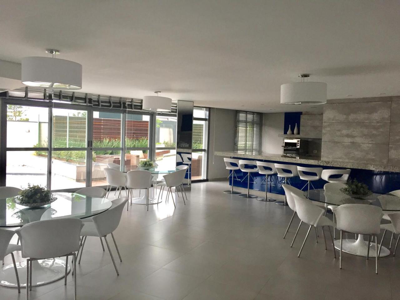 Estudio Moderno Com Linda Vista Para A Serra Κουριτίμπα Εξωτερικό φωτογραφία